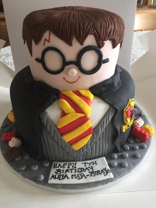 Photos from Caroline Gordon | Cakes's post