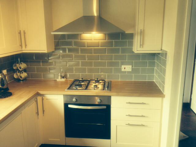 Kitchen refit for Mrs.S in spalding.
Kitchen supplied & fitted plus 11 m2 of tiling.